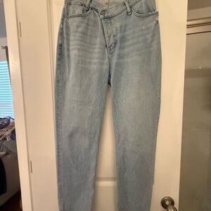 Abercrombie & Fitch Curve Love Dad High Rise Jeans